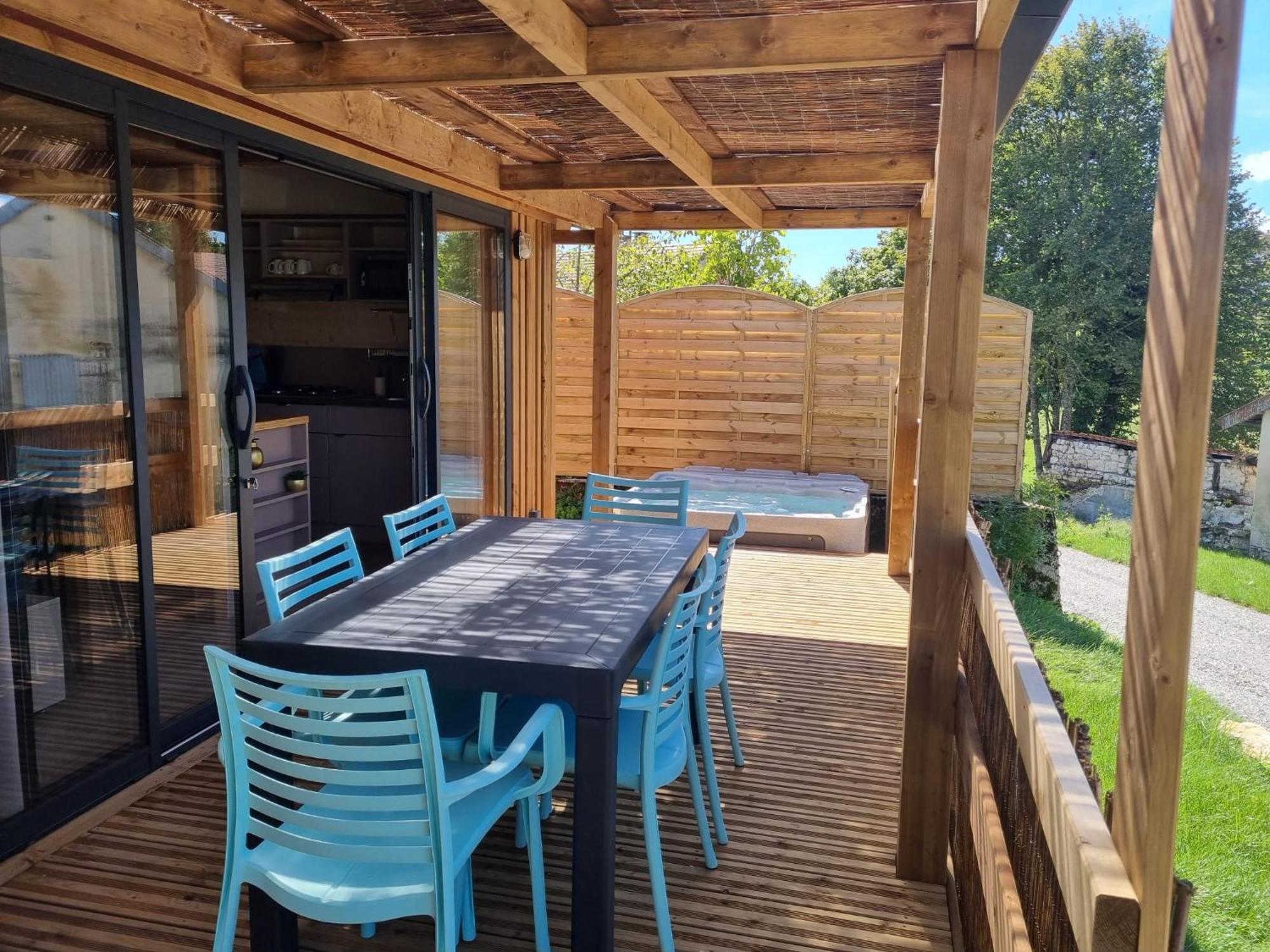 Les Lodges D'Emeraude Maisod Ngoại thất bức ảnh